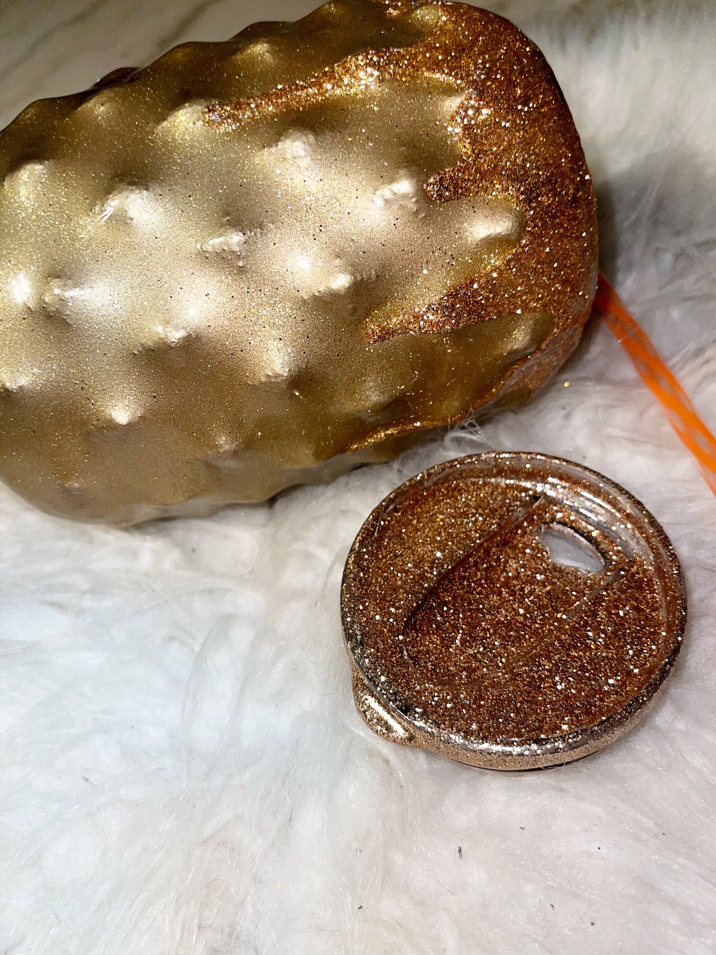 3D golden pineapple ready to ship tumbler