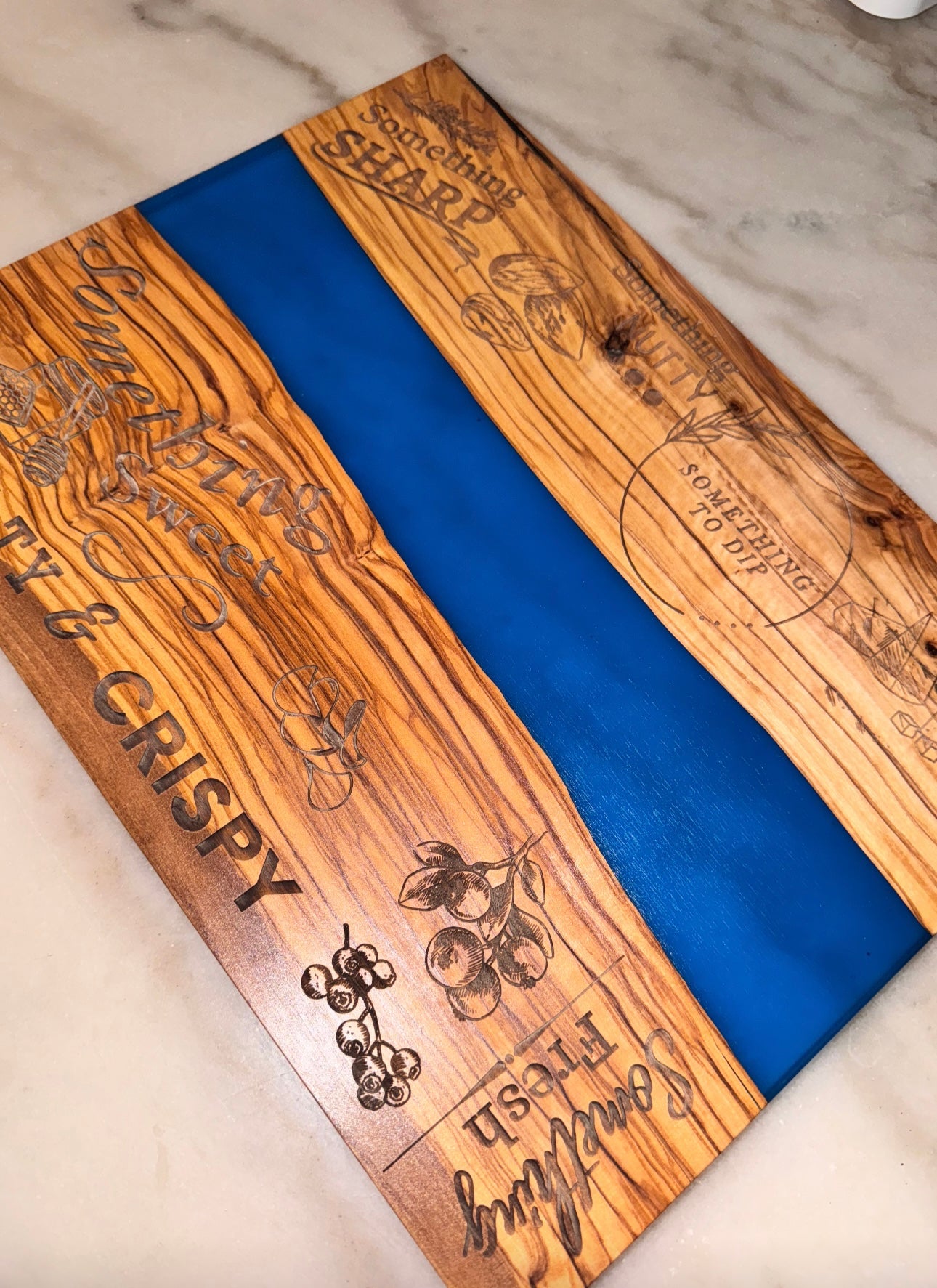 Snack engraved board